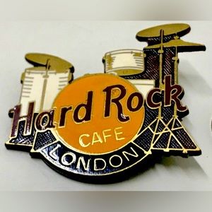 Vintage 1980s Officially Licensed Metal Drum Kit London HARD ROCK Cafe Button